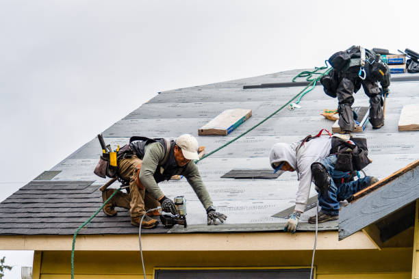 Professional Gutter Installation technician working in Nicholson, PA